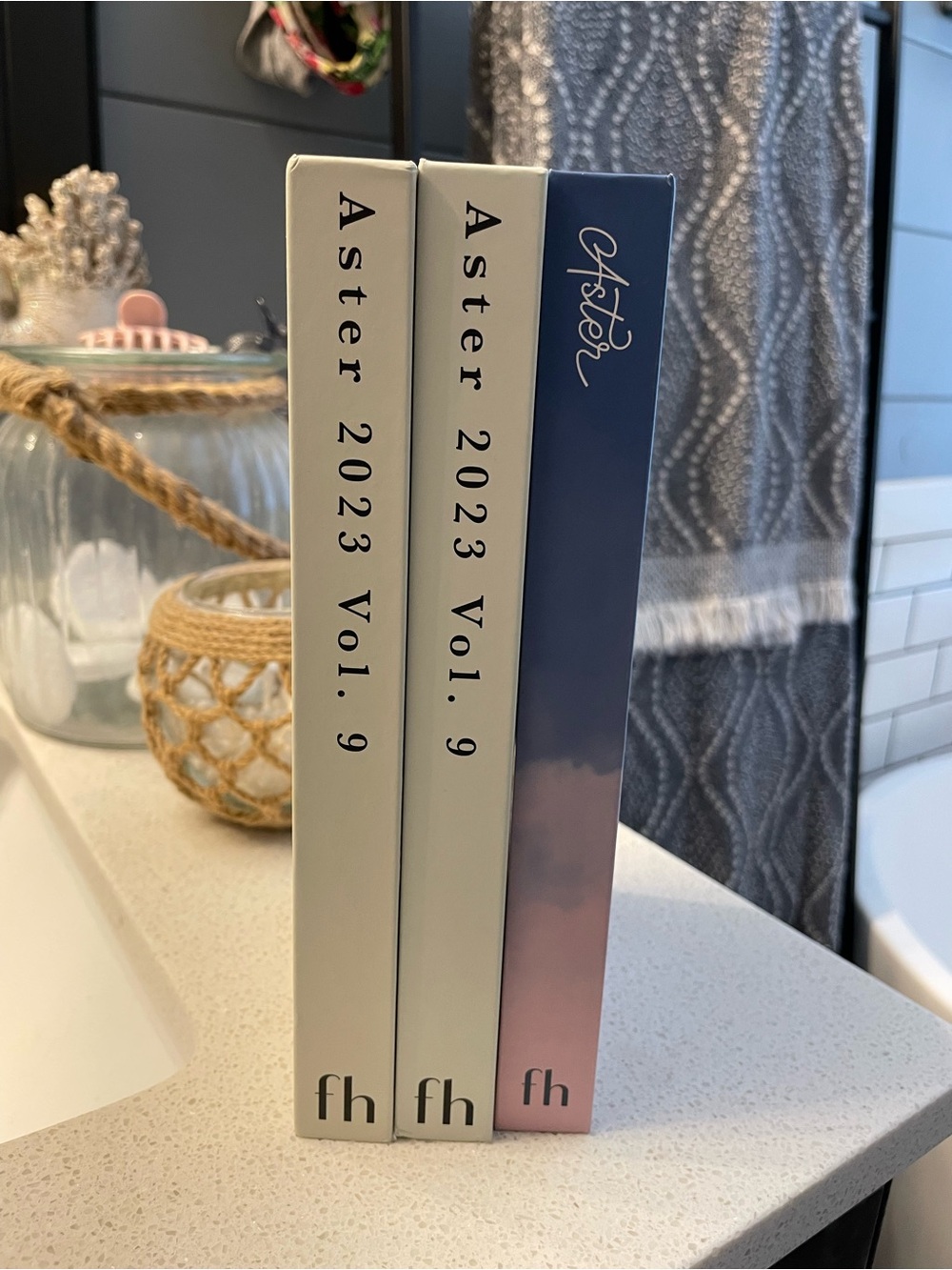 Aster-Flutterhabit Lashes